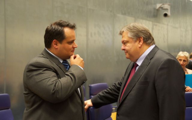 «Ναι» από το ολλανδικό Κοινοβούλιο στο δεύτερο πακέτο για την Ελλάδα