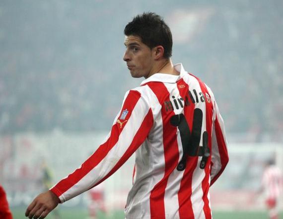 Ο Μιραλάς αφήνει ανοικτή την πόρτα της εξόδου