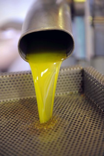 Χωρίς μεσάζοντες και η αγορά ελαιόλαδου μέσω Διαδικτύου