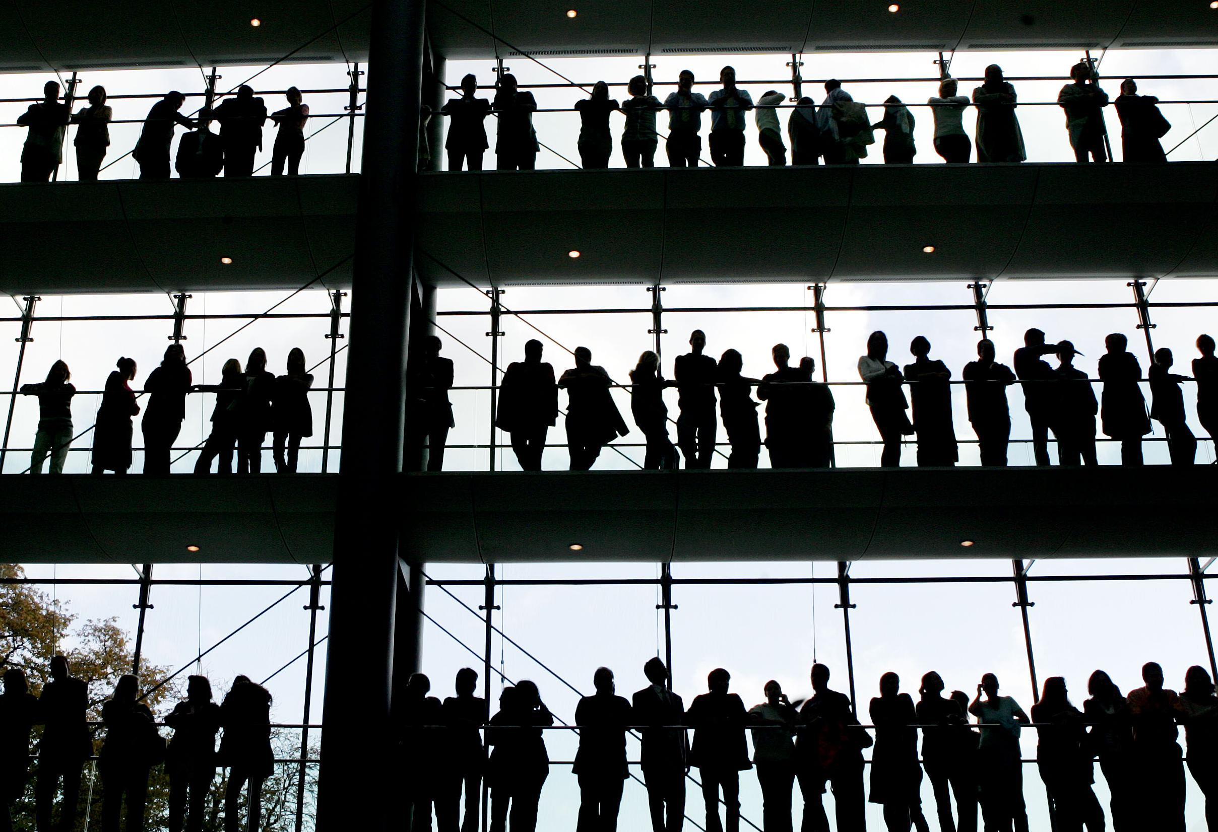 Μειωμένο κατά 22% το επίδομα ανεργίας του ΟΑΕΔ από τις 12 Μαρτίου