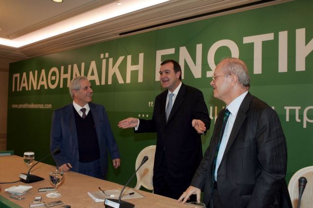 Την βράβευση των Γιαννακόπουλων ζήτησε ο Βγενόπουλος