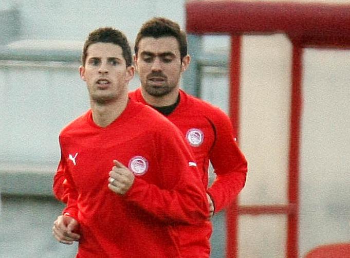 Αποθεραπεία για Μέγιερι, Μέλμπεργκ, σενάρια για Μιραλάς, Μανιάτη