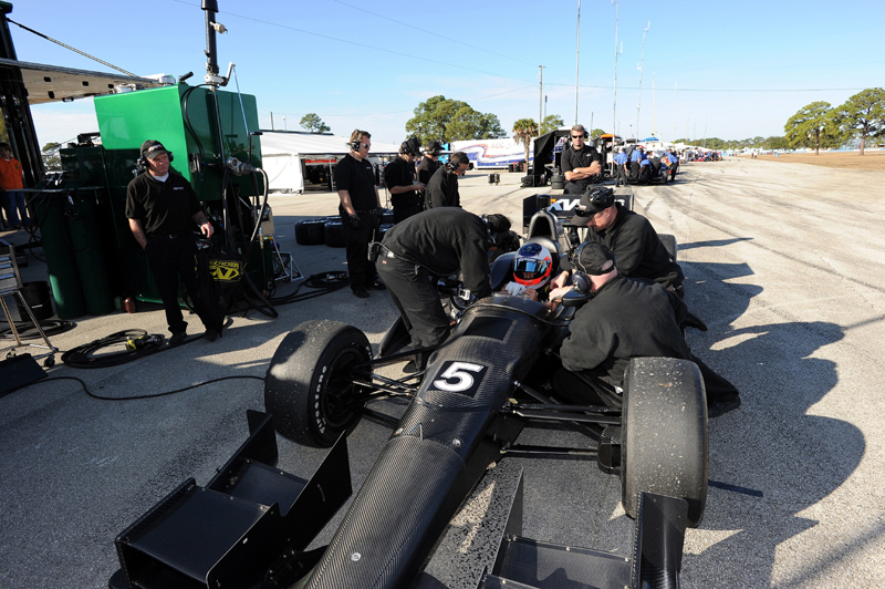 O R.Barrichello υπέγραψε στην ομάδα K.V Racing για τo πρωτάθλημα των Indy Cars