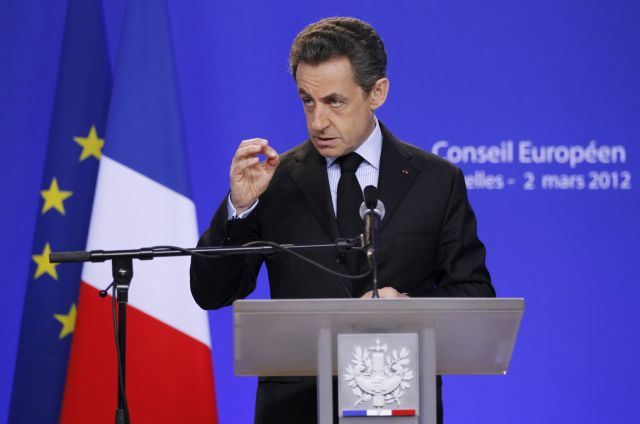 Παρέμβαση στη Συρία μόνο με εντολή του ΟΗΕ, δηλώνει ο Νικολά Σαρκοζί