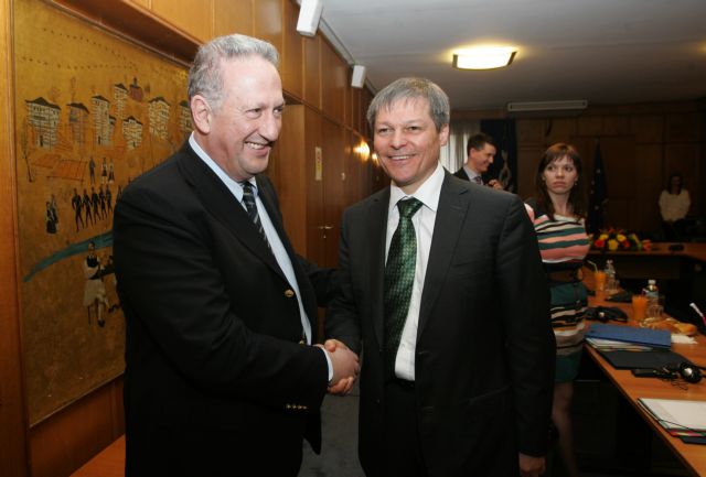 Βιώσιμη λύση για τα συσσωρευμένα αγροτικά πρόστιμα αναζητά η Κομισιόν