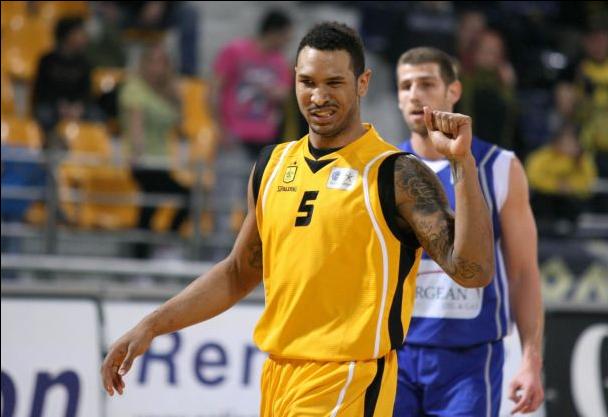 Εύκολη νίκη του Άρη επί της Καβάλας με 78-57