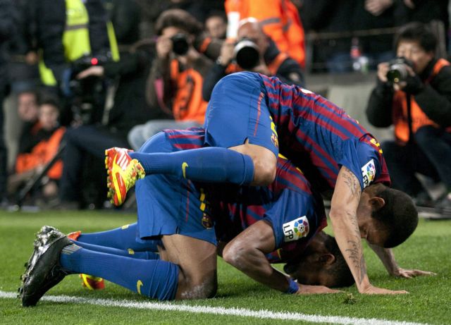 «Τριάρα» έστω και με δέκα για την Μπαρτσελόνα