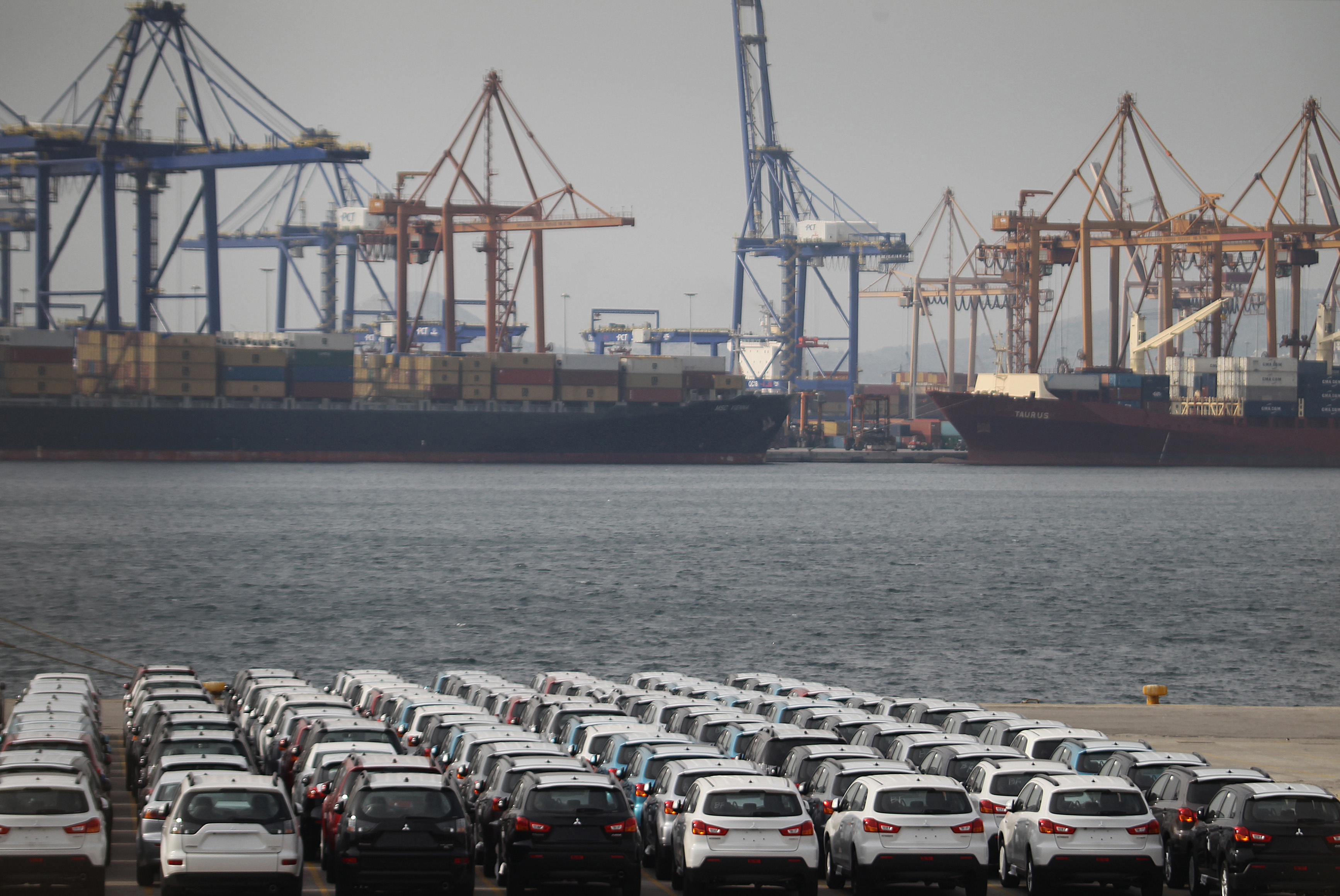 Κάθετη πτώση 43,8% σημείωσαν οι πωλήσεις αυτοκινήτων το Φεβρουάριο