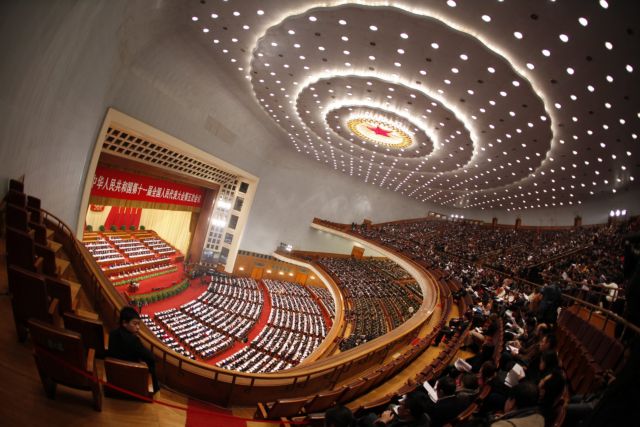 Στο 7,5% του ΑΕΠ χαμηλώνει το στόχο της ανάπτυξης για φέτος η Κίνα