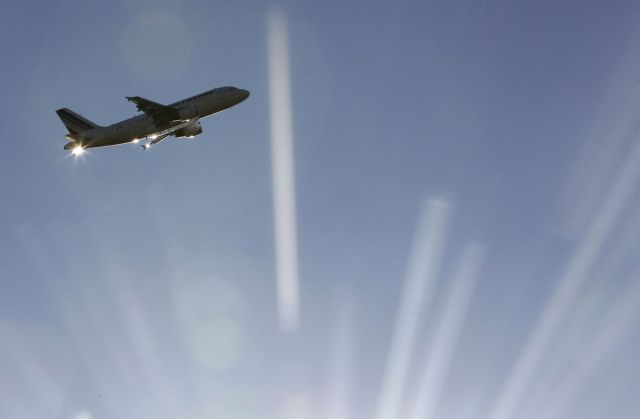 Ανησυχία από συναγερμό για πυρκαγιά σε πτήση της Air France προς Κολομβία