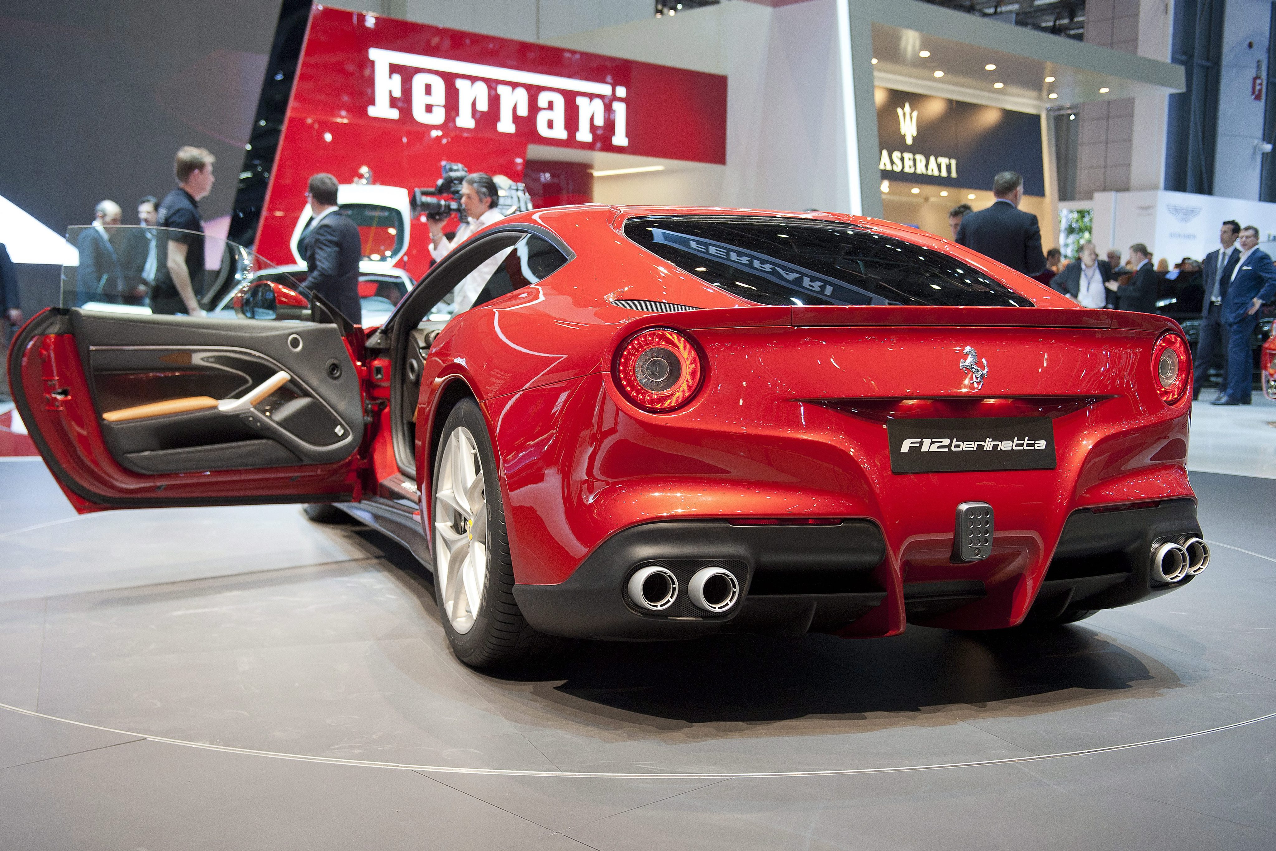 Η Ferrari στην 82η Έκθεση Αυτοκινήτου της Γενεύης