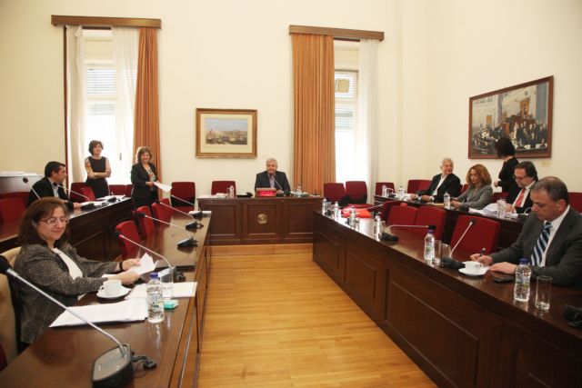 «Φουσκωμένο» τεχνητά το έλλειμμα του 2009 επιμένει η Ζωή Γεωργαντά