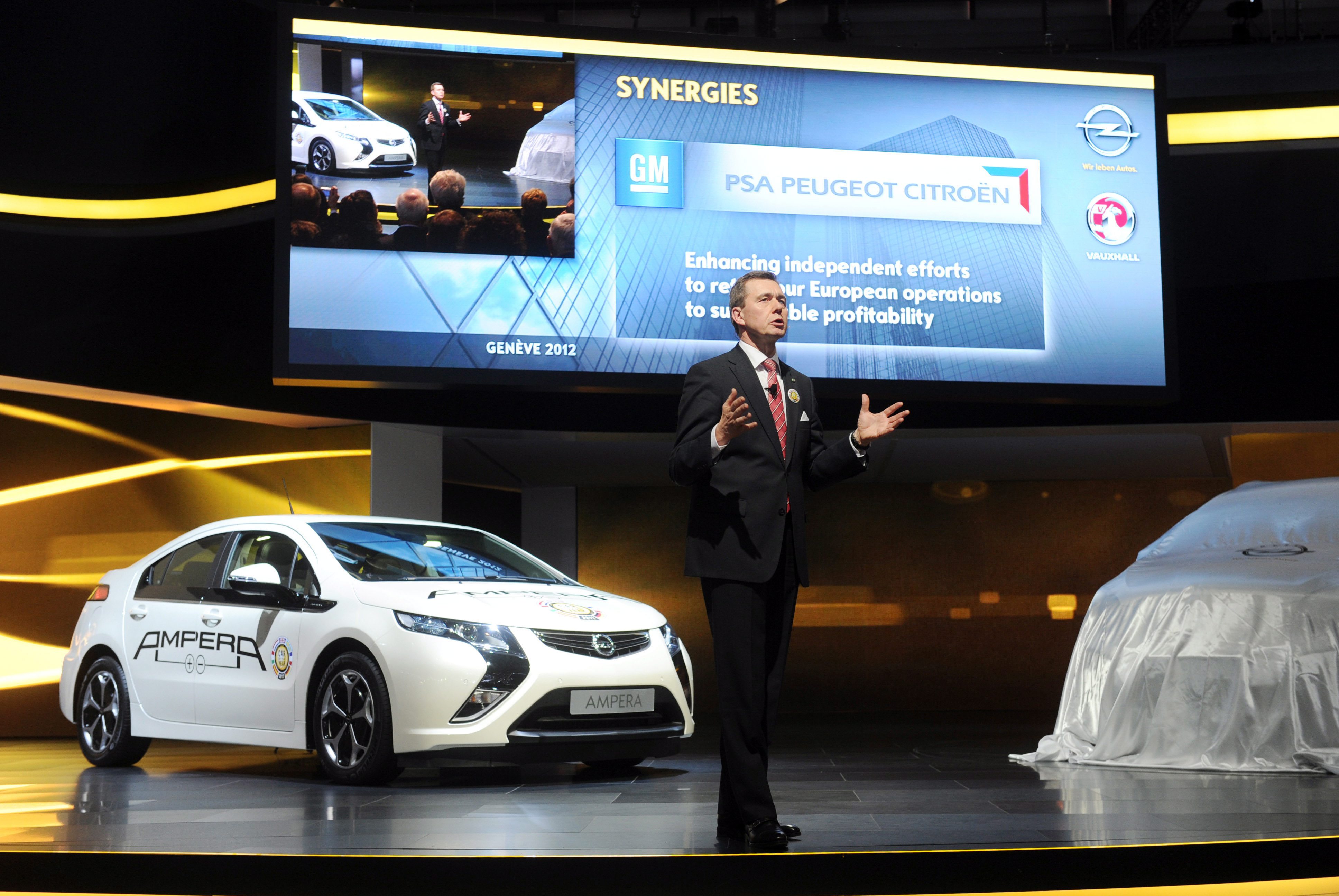 Υβριδική όψη στη συνεργασία PSA/Peugeot-Citroen – General Motors