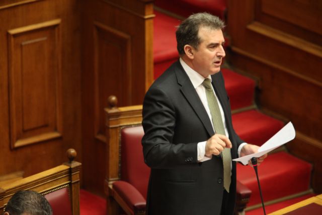 Κυβερνητική σύσκεψη τη Δευτέρα για τους προπηλακισμούς εν όψει παρελάσεων και εκλογών