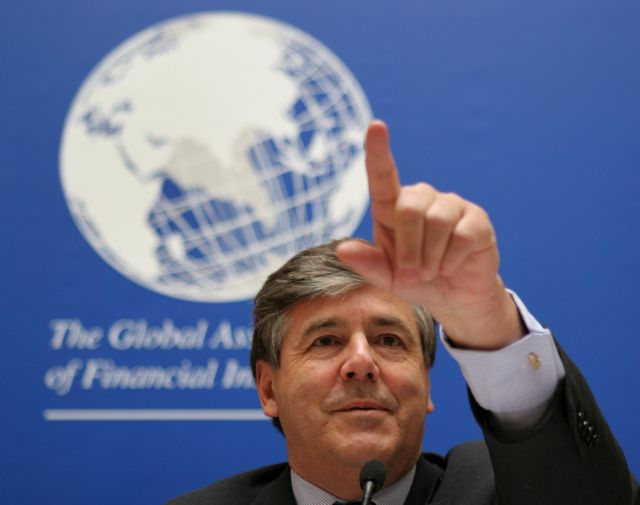 Σταθεροποιεί την Ευρωζώνη το αποτέλεσμα του PSI, δηλώνει ο Άκερμαν