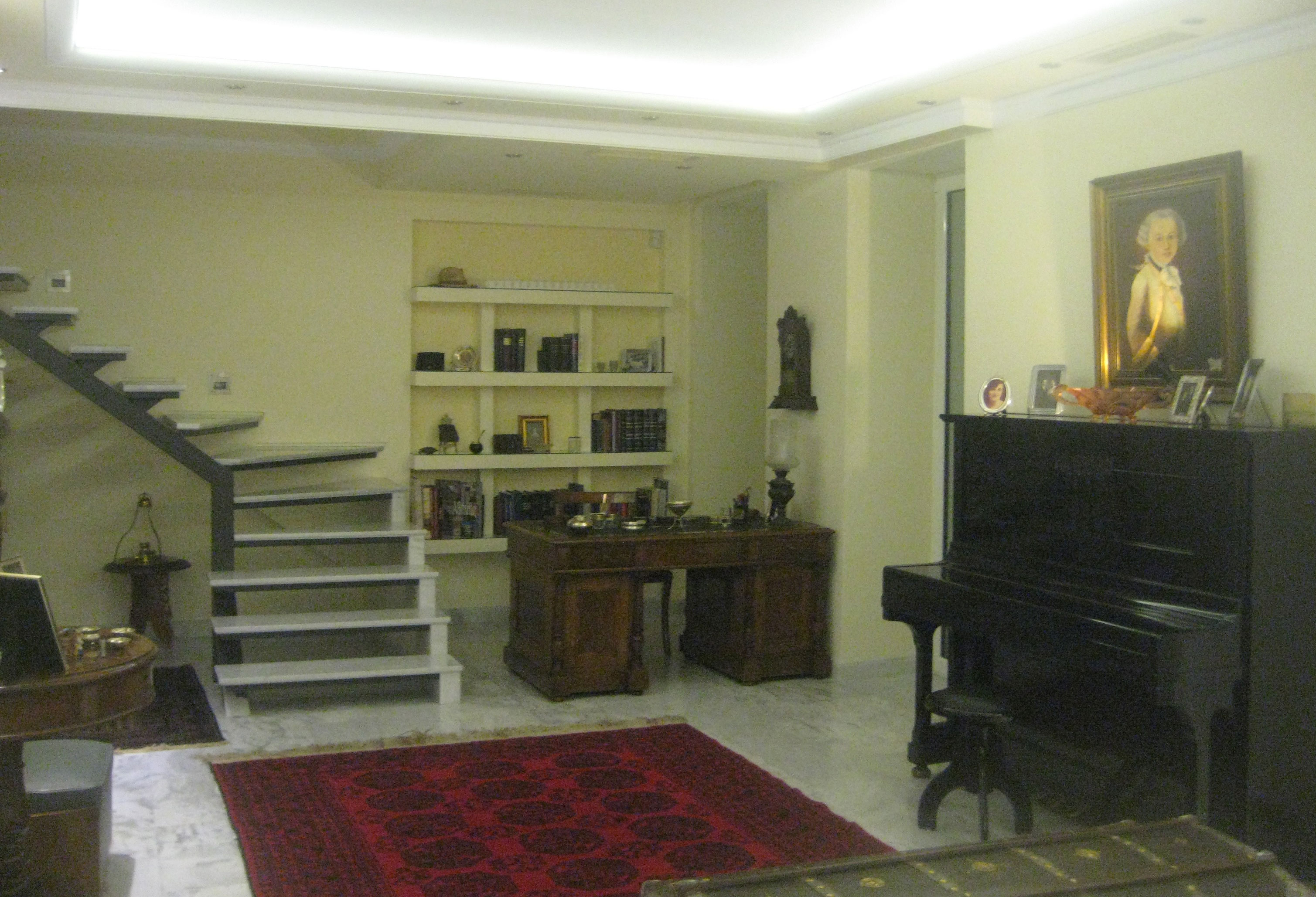 Σπίτι: Νεοκλασικό στη «σκιά» της Ακρόπολης