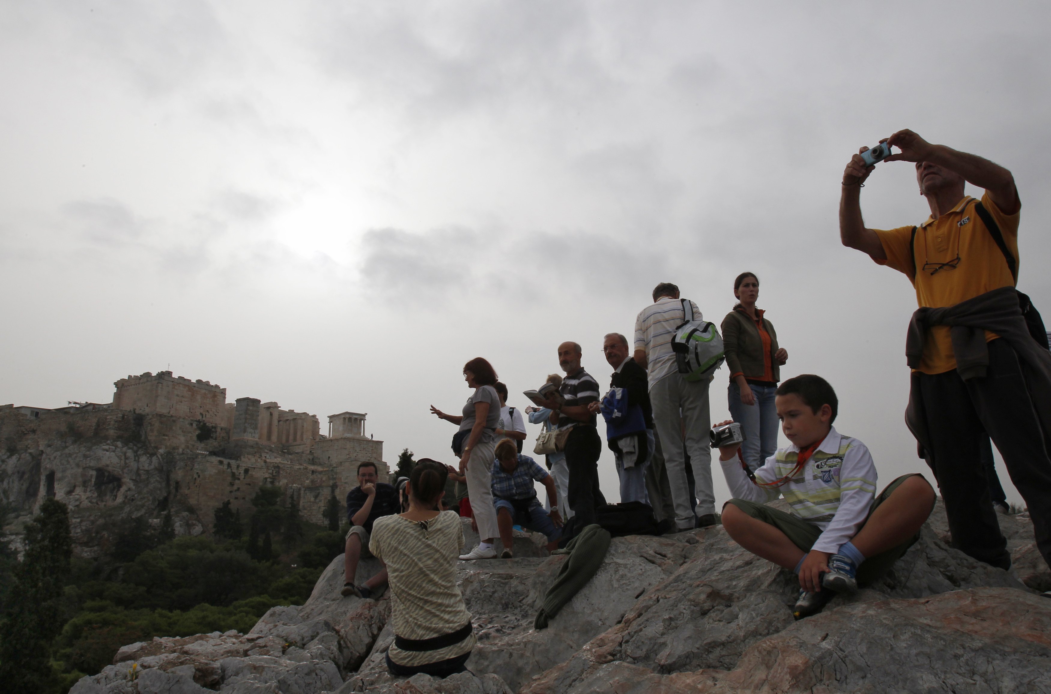 Εκτιμήσεις για 1 εκατομμύριο λιγότερους Βρετανούς και Γερμανούς τουρίστες το 2012