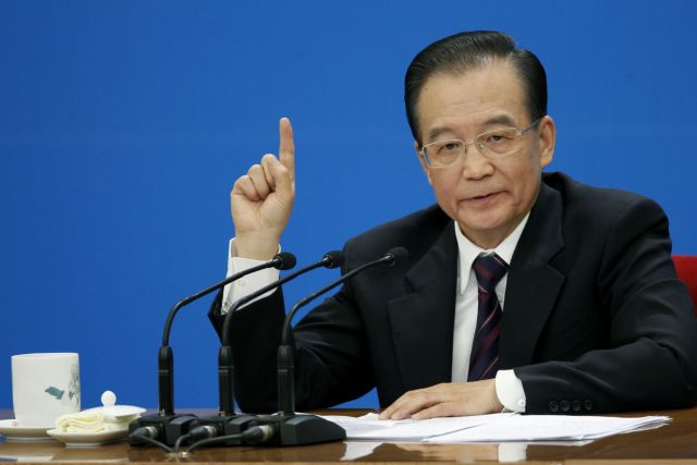 Μεταρρυθμίσεις σε πολιτικο-οικονομικό επίπεδο ζητεί ο Κινέζος πρωθυπουργός