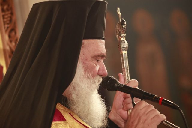 Συνάντηση Παπακωνσταντίνου με τον Αρχιεπίσκοπο για την επένδυση στην Πεντέλη