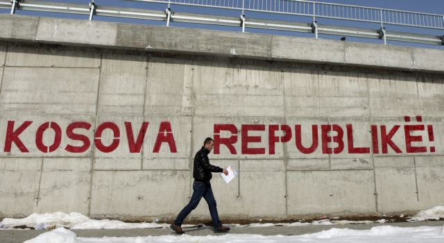 Αντιπαράθεση προκαλεί η σερβική απόφαση να συμπεριληφθεί το Κόσοβο στις εκλογές