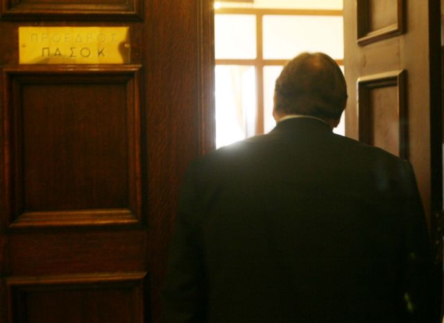 Τη Δευτέρα αναμένεται να υποβάλει την παραίτησή του ο Ευ.Βενιζέλος