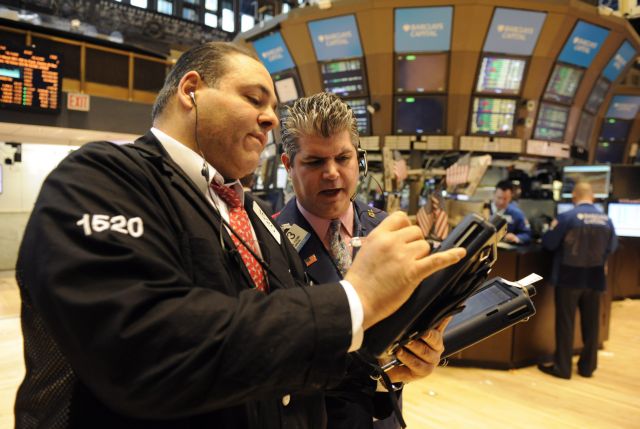 Σταθεροποιητικά έκλεισε η χρηματιστηριακή εβδομάδα στη Wall Street