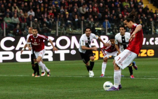 Μίλαν και Γιουβέντους «άλωσαν» Πάρμα και Φλωρεντία