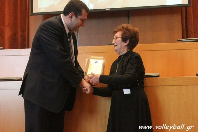 Το βόλεϊ τίμησε τον αείμνηστο M.Μαστρανδρέα σε εκδήλωση στην ΕΟΕ