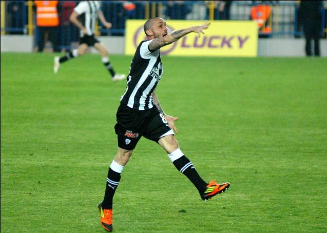 Ο Τσιρίλο αφιέρωσε το γκολ στη μνήμη του πατέρα του