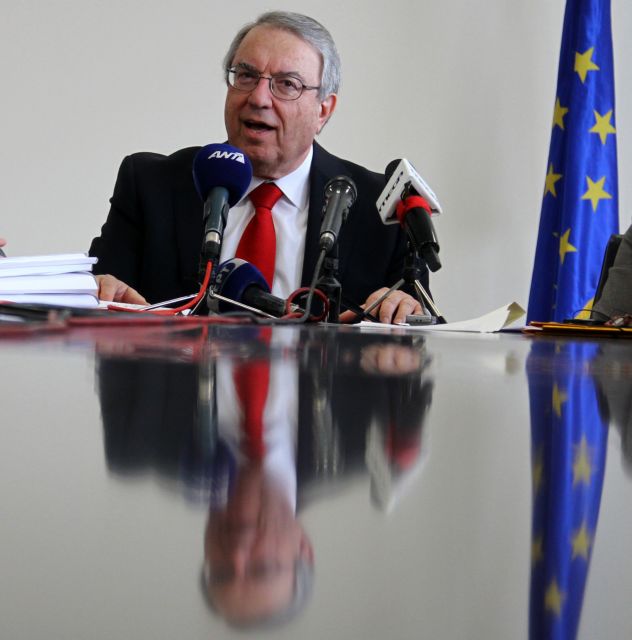 Στην επόμενη κυβέρνηση παραπέμπεται το θέμα των αλλαγών σε πανελλαδικές και λύκεια