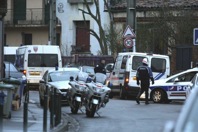 Πώς έφτασαν οι Αρχές στον ύποπτο για τις επιθέσεις στη νοτιοδυτική Γαλλία