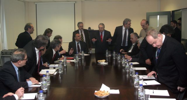 Με «λουκέτο» απειλούν οι πρυτάνεις για το «κούρεμα» των αποθεματικών των Ιδρυμάτων