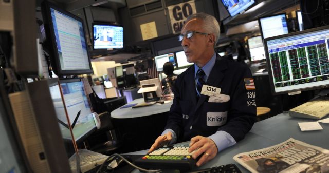 Στο πράσινο Γουόλ Στριτ και ευρωπαϊκά χρηματιστήρια την Παρασκευή