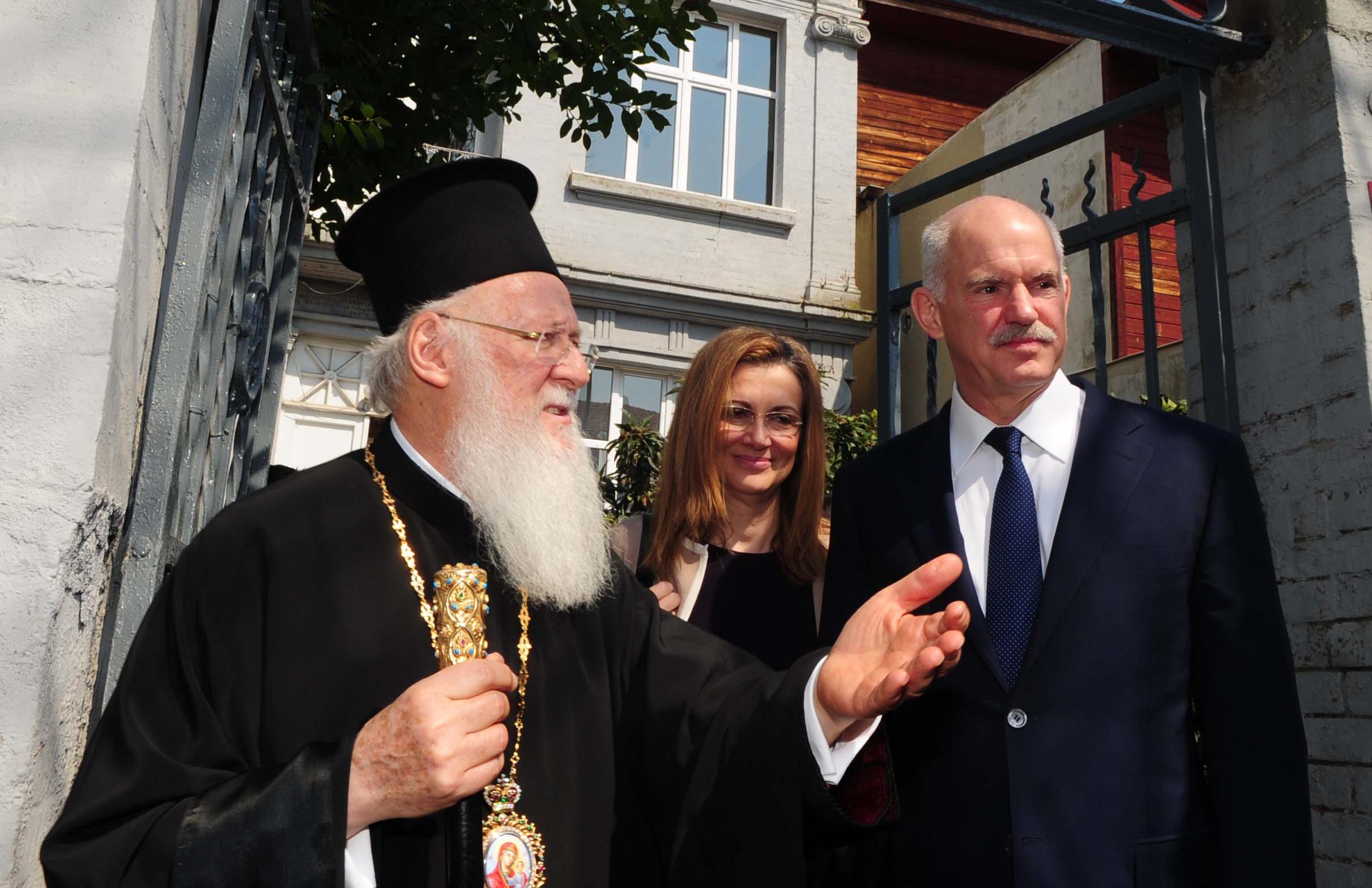 «Θετική εξέλιξη» το άνοιγμα της Σχολής της Χάλκης λέει ο Γιώργος Παπανδρέου