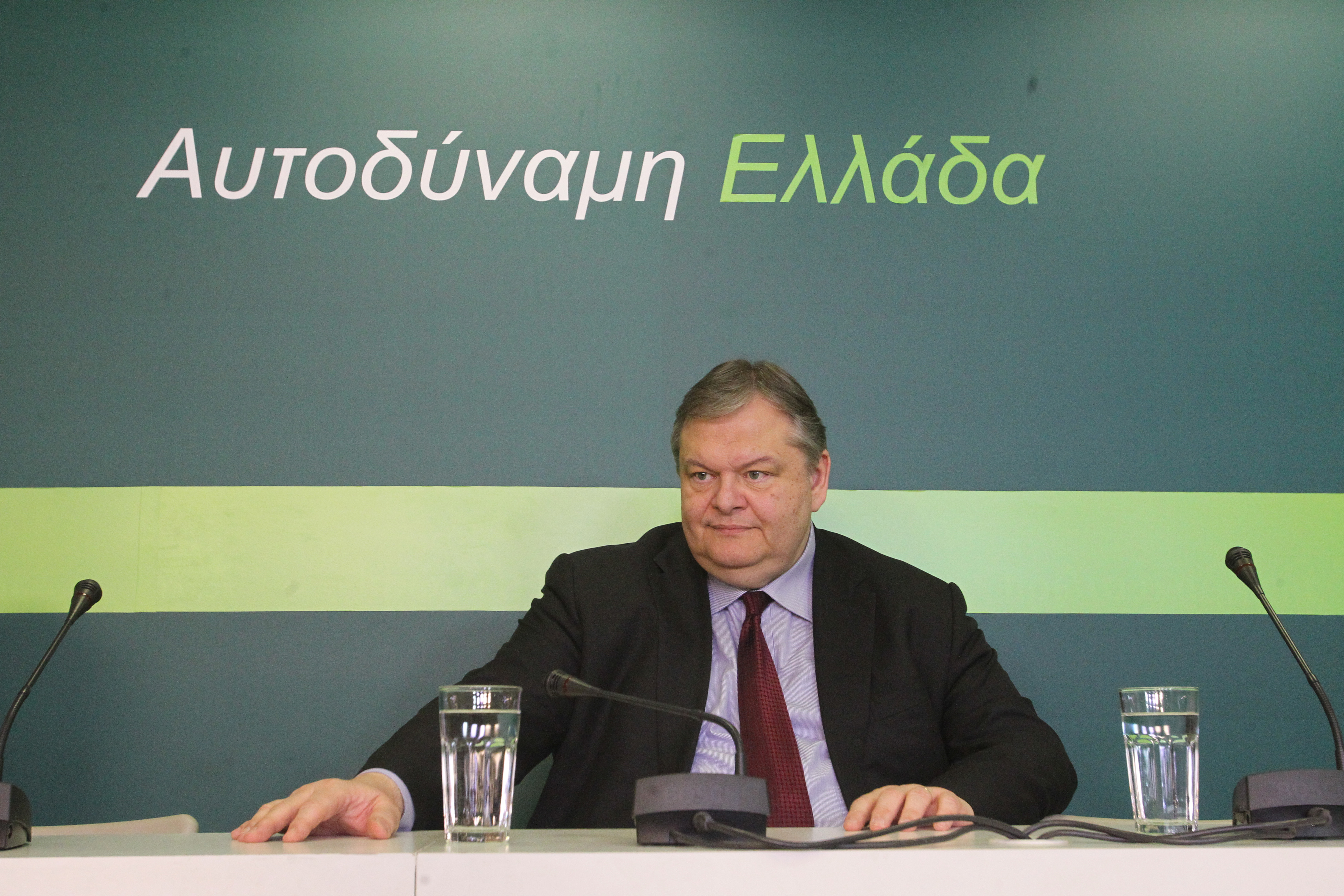 Την 6η Μαΐου «βλέπει» το ΠΑΣΟΚ ως πιθανότερη ημερομηνία των εκλογών