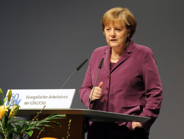 «Καταστροφικό» κατά την Μέρκελ το ενδεχόμενο εξόδου της Ελλάδας από την Ευρωζώνη