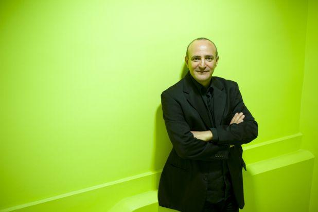 «Η επανάσταση πέτυχε όταν νικήσαμε τον φόβο μας» λέει ο Τυνήσιος σκηνοθέτης, Μουράντ Μπεν Τσέικ