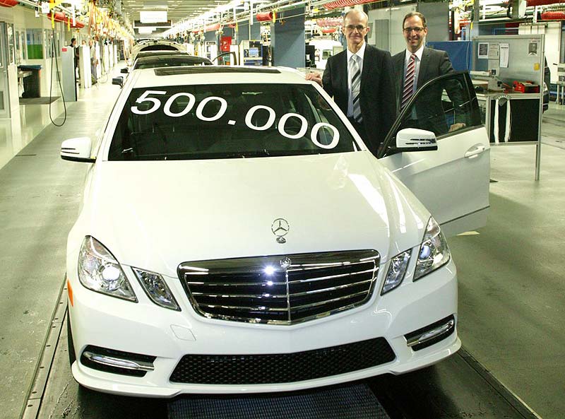 Μισό εκατομμύριο μονάδες παραγωγής για την τετράθυρη Mercedes-Benz E-Class