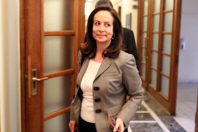 «Καταστροφή» η μετεκλογική επικράτηση αντι-ευρωπαϊκών κομμάτων, λέει η Α.Διαμαντοπούλου