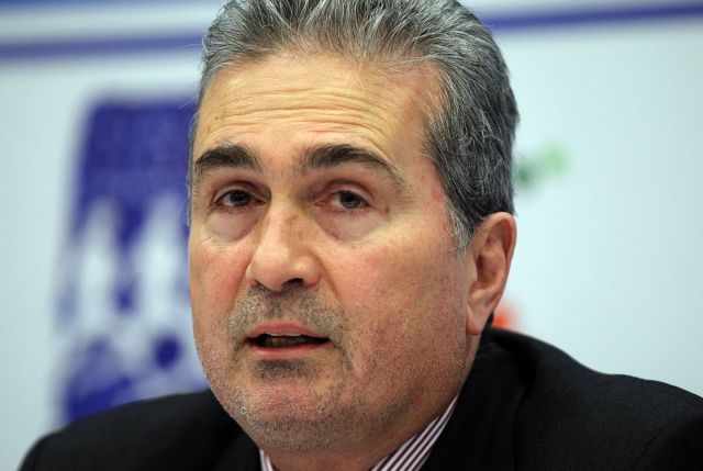 Intralot, Gtech και Playtech διεκδικούν τη θέση του συνεργάτη του ΟΠΑΠ στο διαδικτυακό στοίχημα