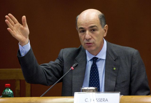 Υφεσιακό όλο το 2012 στην Ιταλία, επιμένει στις εργασιακές ανατροπές η κυβέρνηση