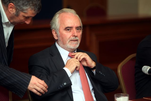 Αποσύρθηκαν προσωρινά οι ευνοϊκές ρυθμίσεις για τα υπερχρεωμένα νοικοκυριά