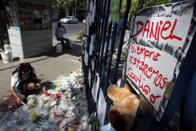 Συγκλονίζει τη Χιλή η άγρια δολοφονία νεαρού ομοφυλόφιλου στο Σαντιάγο