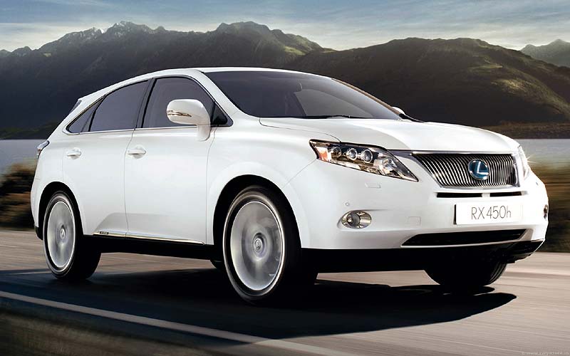 Προσιτό και κατά παράδοση υβριδικό SUV εξελίσσει η Lexus