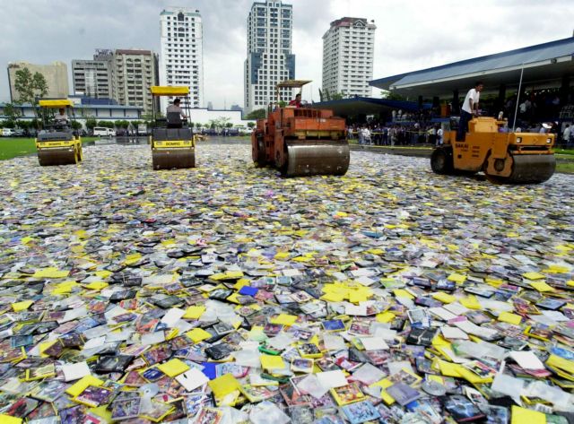 Δεν αποδέχεται το ρόλο του «αστυνόμου» το RapidShare