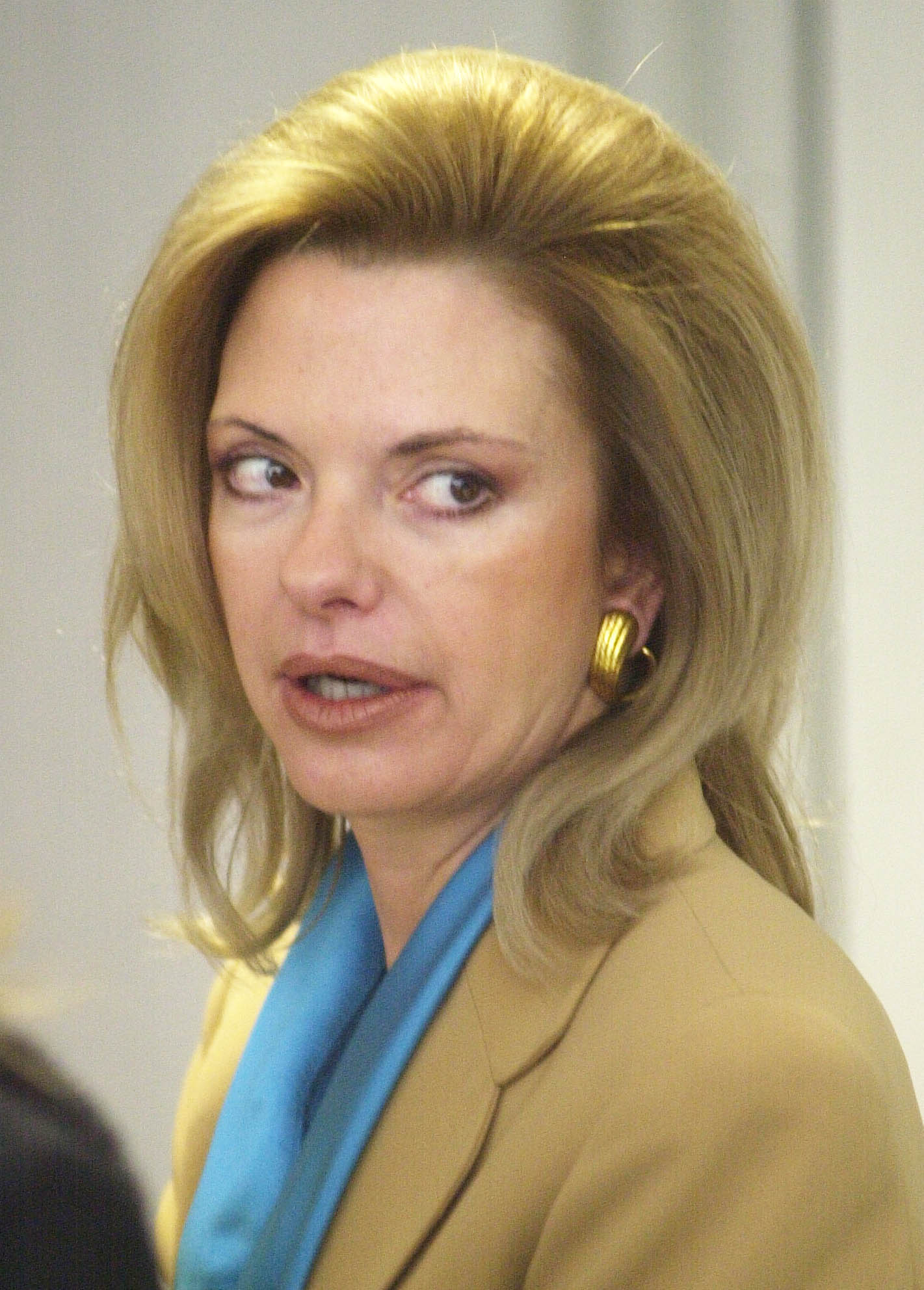 Δήλωση στήριξης στον Αντώνη Σαμαρά από την Ελίζα Βόζενμπεργκ