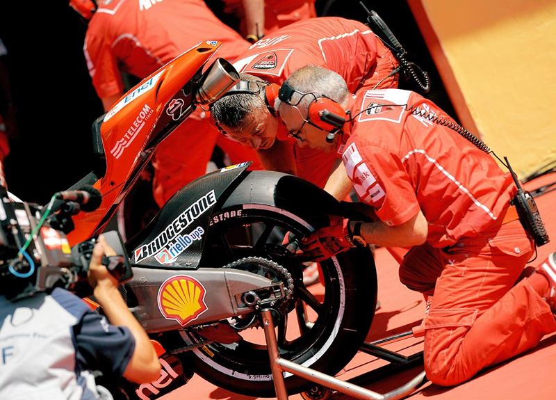 Οι νέοι τύποι ελαστικών που δίνει η Bridgestone στις ομάδες για τον πρώτο αγώνα του MotoGP