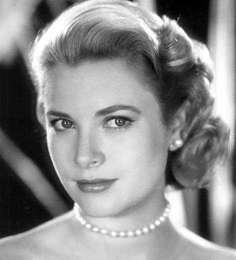 H Nicole Kidman θα υποδυθεί την Grace Kelly