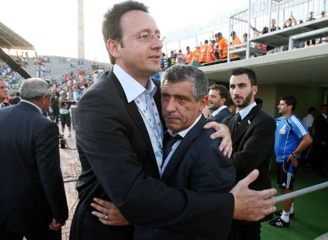 «Μαζί και στο Μουντιάλ», δήλωσε ο Σάντος που ανανέωσε με ΕΠΟ