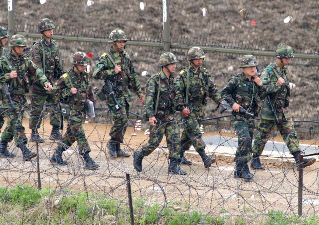 Να μην παρασύρονται από τις φήμες του Διαδικτύου καλούνται οι στρατιώτες στην Κίνα